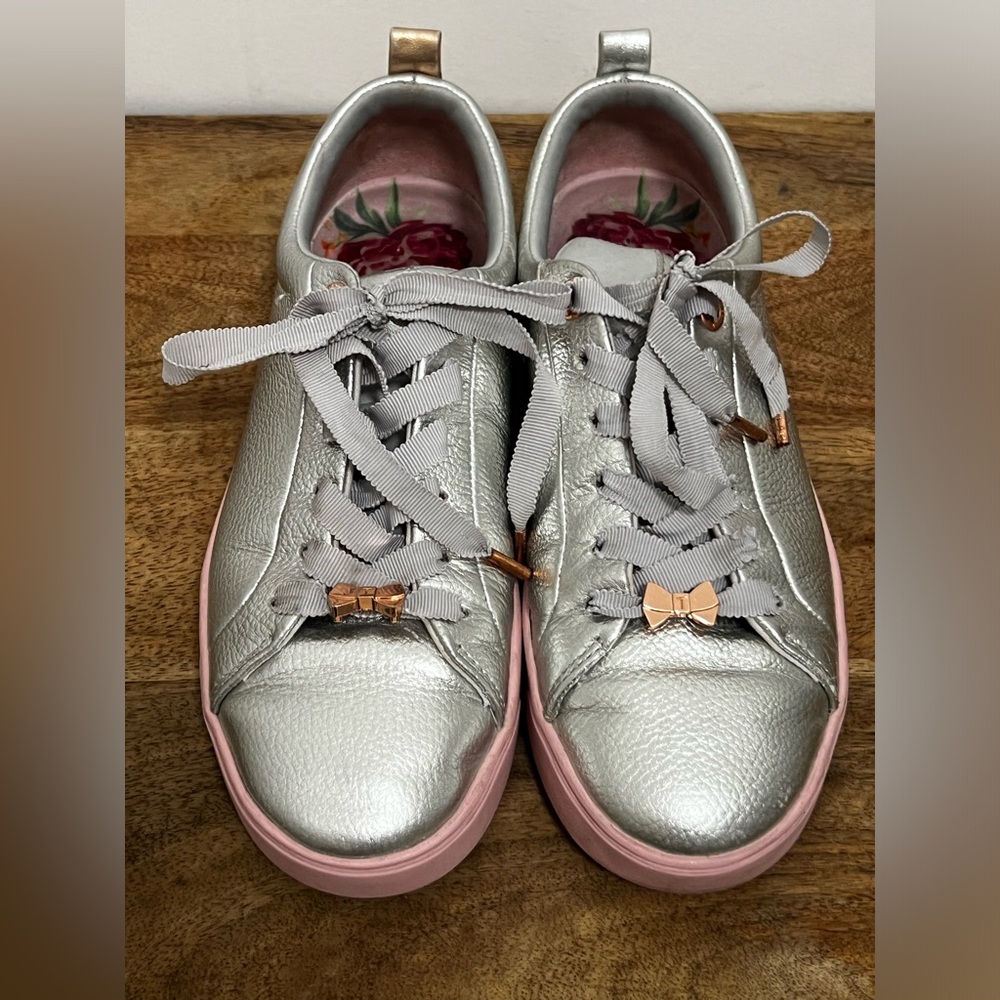 Ted Baker Women Leather Silver/Pink Sneakers